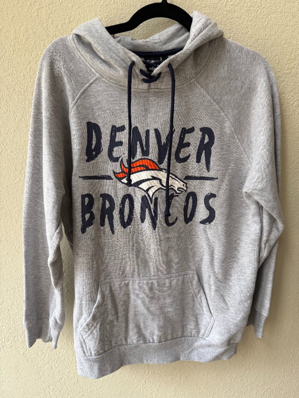 NFL Team Apparel Broncos size M grey hoodie